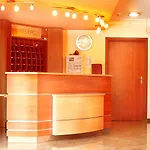 H6 Major Travel & Business, Free Parking Hotel 3*