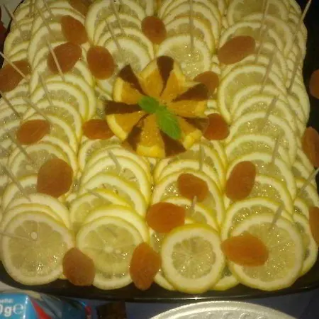 H6 Major Travel & Business, Free Parking