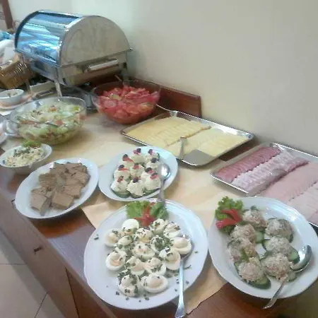 Otel H6 Major Travel & Business, Free Parking