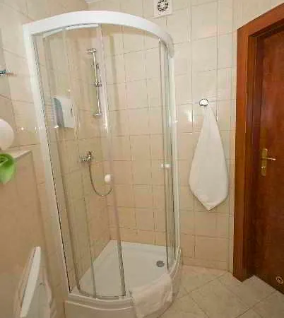 Hotel H6 Major Travel & Business, Free Parking Krakow