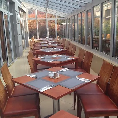 H6 Major Travel & Business, Free Parking מלון 3*