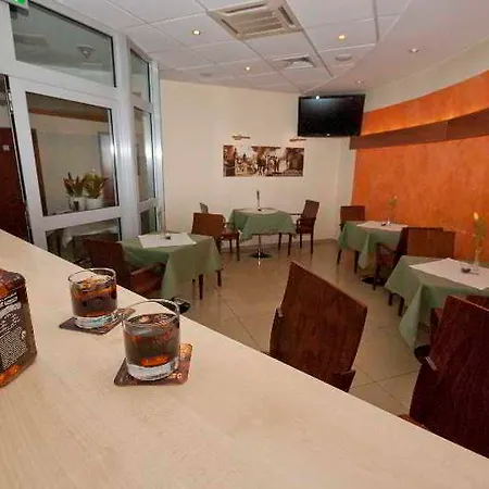 מלון H6 Major Travel & Business, Free Parking 3*