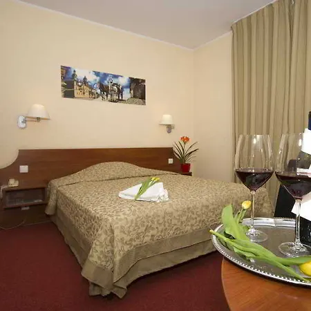 H6 Major Travel & Business, Free Parking Otel 3*