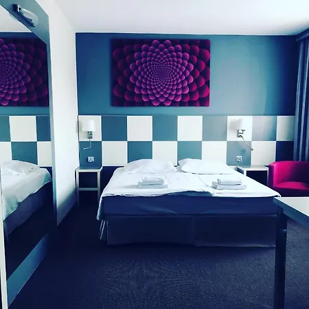 Hotel H6 Major Travel & Business, Free Parking Krakow