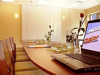 H6 Major Travel & Business, Free Parking Hotel Cracóvia