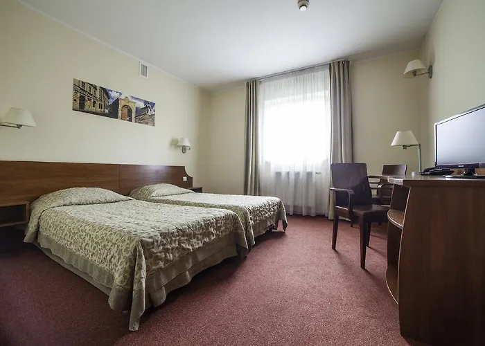 Hotel H6 Major Travel & Business, Free Parking 3*