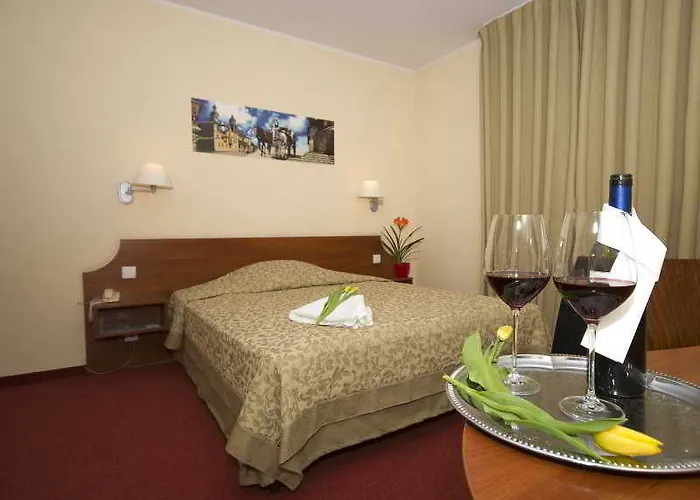 H6 Major Travel & Business, Free Parking Hotel 3*