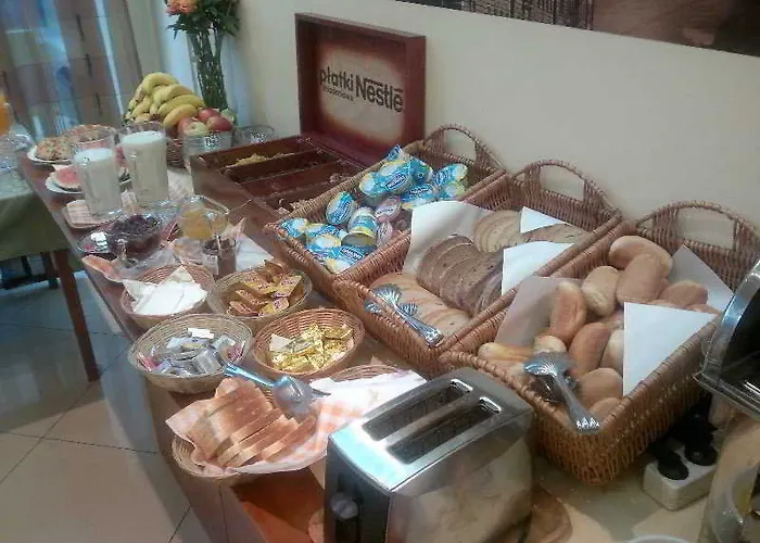 H6 Major Travel & Business, Free Parking 3* Cracovia